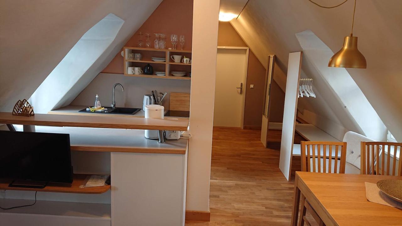 "Goethezimmer" - Auf Dem Dach Der Notenbank Weimar  Esterno foto